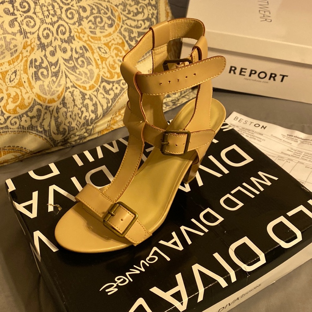 Wild Diva Three buckle Ankle Strap stacked chunky heel sandal
